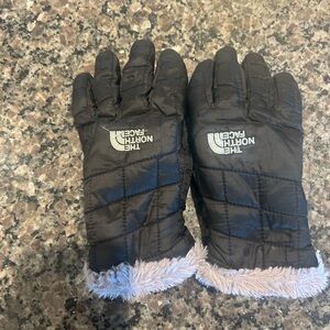 The North Face Black Quilted Winter Gloves
